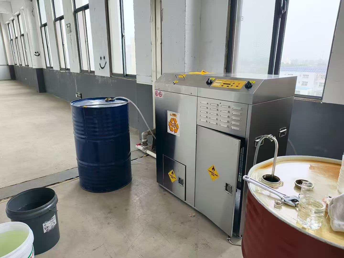 延安溶剂回收机